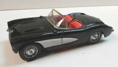 09203 Majorette 1/18 - Chevrolet Corvette (1957) - Immagine 1 di 4