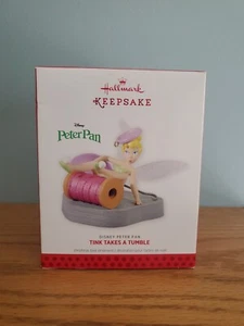 Hallmark Disney 2013 adorno Peter Pan Campana Tinker ""Tink Takes A Tumble"" nuevo en caja - Imagen 1 de 6