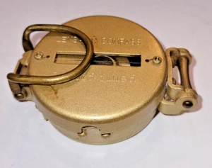 Vintage Lensatic Compass Liquid Filled Metal Case Made In Taiwan Clip-On - Picture 1 of 9