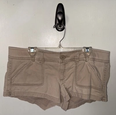 Pantalones Cortos Hollister Para Mujer Talla 5 Beige Caqui Elastizados Preppy Botín de Playa Corto Y2K Foto 1 de 4