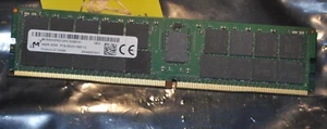 Micron 64GB 2Rx4 PC4-2933Y RDIMM DDR4-23400 MTA36ASF8G72PZ-2G9 Server Memory RAM - Afbeelding 1 van 2