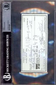 Harmon Killebrew Beckett BAS Signed 1979 Personal Check Autograph - Picture 1 of 2