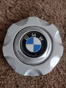 #Y (1)  OEM  1997-2003 BMW  5 Series  Center Cap 17"  36 13 1 182 309 - Picture 1 of 5