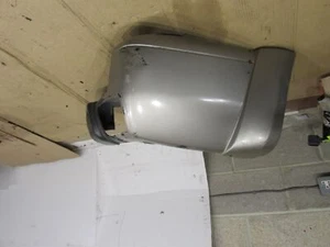 Angolo paraurti posteriore destro Nissan Patrol 2.8 Y61 97-04 necessita di attenzione - Foto 1 di 8