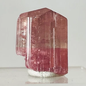 2.6g Pink Red Tourmaline Crystal Natural Mineral Specimen 15mm - Picture 1 of 10