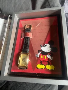 Life & Times of Mickey Mouse Vol.1 featuring "Steamboat Willie" Lim. Edit. Watch - Picture 1 of 5