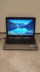 Medion Akoya P6634 MD98930 - Core i3 - Windows 10 - Notebook/Laptop - Imagen 1 de 12