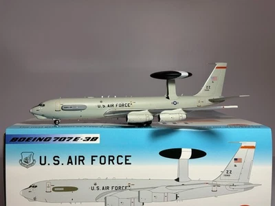 Inflight 1:200 U.S. Air Force Boeing 707E-3B AF770352 IFE3USAF352 - Image 1 of 2