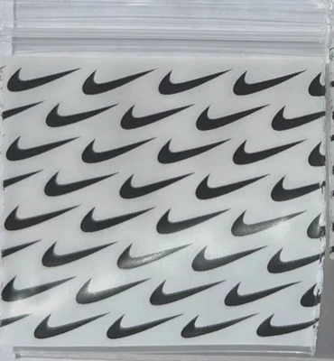 100 SMALL BAGGIES 1515 1.5" X 1.5" MINI Resealable  DESIGNER BAGS NIKE SWOOSH - Image 1 of 3