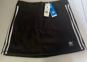 Adidas Primegreen Damen Fleece Minirock Reißverschluss vorne schwarz Größe Medium neu mit Etikett - Bild 1 von 8