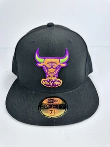 NEW ERA 59FIFTY FITTED HAT CHICAGO BULLS WINDY CITY CAP SIZE 7-1/8 5950 - Picture 1 of 5