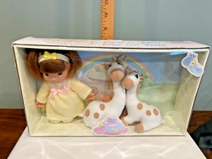 Vintage Precious Moments Noahs Ark Theme Two by Two Sarah Doll Playset NOS NIB - Picture 1 of 13