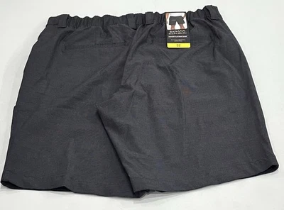 Pantalones cortos Banana Republic cómodos de frente plano para hombre, negros, talla 32 Foto 1 de 4