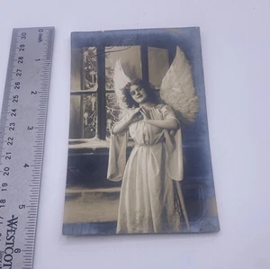 Vintage niederländischer Weihnachtsengel Frau Mädchen Joyeux Noel Postkarte verschickt Niederlande - Bild 1 von 3