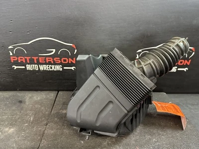 05-09 AUDI A4 2.0 AIR INTAKE CLEANER FILTER BOX WITH TUBES & METER ENGINE ID BWT - Image 1 of 4