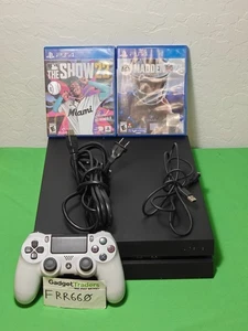 Sony PlayStation 4  512GB Console CUH-1215A W/ Cintroller and games! - Picture 1 of 18