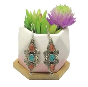 Pendientes Coral Turquesa Vintage Hechos a Mano Bohemio Tibetano Plata Oxidada - Imagen 1 de 8