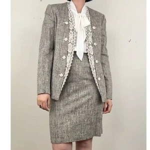 Vintage NWT Bill Blass Gray and White Tailored Blazer and Skirt Suit - Picture 1 of 8