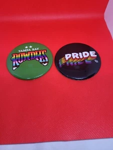 Tampa Bay Rowdies and Devil Rays Pride Month Buttons Gay Juni - Bild 1 von 2