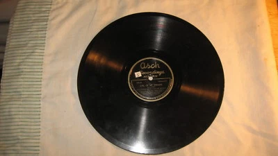 Jerry Jerome, Asch #500. Girl Of My Dreams/Rainbow Blues,78 rpm,10",VG+. - Image 1 of 2