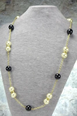 Золотистый J экипажа ожерелье с искусственным жемчугом и черный бисер станции со стразами акценты - Изображение 1 из 3