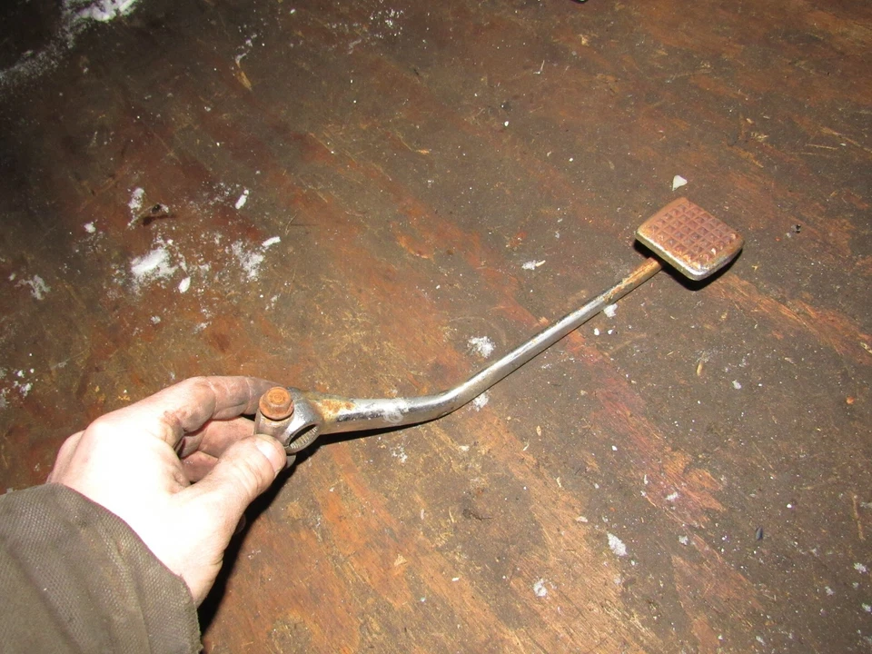 1983 honda cb1000 c rear brake pedal lever - Image 1 of 1