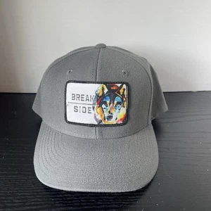 Decky Break Side Wolf Graphic SnapBack Cap Hat - Picture 1 of 6