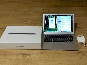 MacBook Air (13" ,Anfang 2015) i5 8GB 256GB - neuestes MacOS Sequoia 15.6.1 - Bild 1 von 5