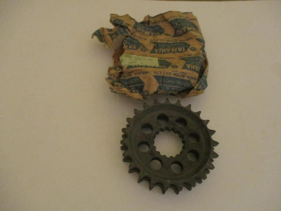 NOS 1970'S YAMAHA SNOWMOBILE SPROCKT ECHAIN DRIVETRACK EW 433-GP 292-GS 340-SL33 Foto 1 de 1