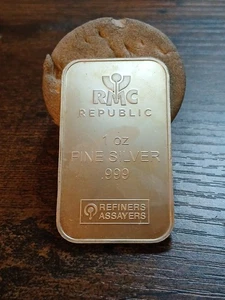RMC Republic Refiners Assayers 1 Oz .999 Fine  Vintage Silver Bar  - Picture 1 of 4