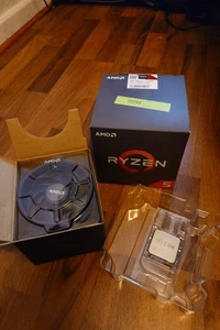AMD Ryzen 5 2600 CPU mit Kühler, Gebraucht Und Funktioniert Top - Bild 1 von 4