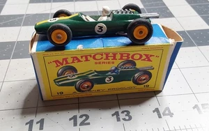 Matchbox Boxed Regular Wheels No 19 Lotus Racing Car - Picture 1 of 6