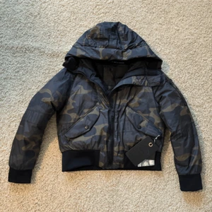 Goldbergh Forest Camouflage Ski Jacket Camo NWT US 12 Waterproof - Picture 1 of 7