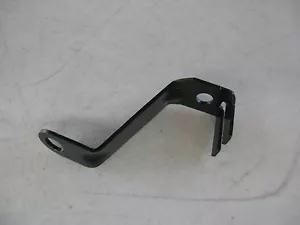WATER PUMP BREATHER PIPE BRACKET 13901741760 Fits BMW 5, 7 Series 1992-1996 - Picture 1 of 2