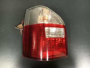 Luz trasera izquierda Ford Falcon AU II 04/2000-09/2002 - Imagen 1 de 5