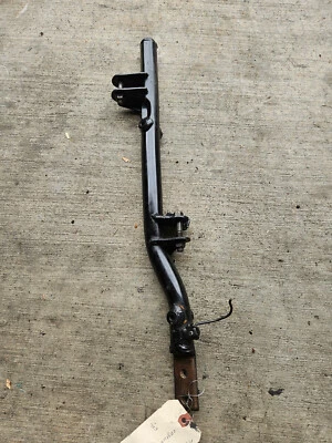 Submarco soporte de montaje del motor inferior derecho Honda Valkyrie 1500 GL1500 97-04 Foto 1 de 4