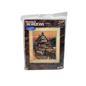 De Colección Monarch Horizons Longstitch Country Manor 14x18" Needlepoint Nuevo de Lote Antiguo Kit de Artesanía - Imagen 1 de 6