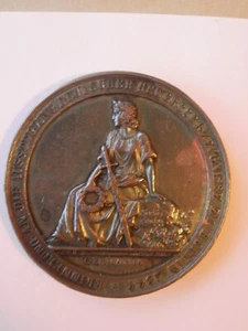 BRONZE MEDAL GERMAN INDUSTRIAL PRODUCTS 1844 BERLIN FRONT SIGNED LOOS D. / LOREN - Picture 1 of 8