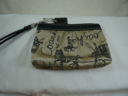 Coach Classic Wristlet Pochette Pochette Borsello Cerniera Tan Chiusura Aragosta Cinturino da Polso