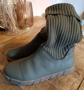 Stiefel/Stiefeletten mit Stulpen Bonprix Herbst/Winter Kaki/Oliv Gr. 39/39,5 - Bild 1 von 8