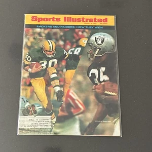 Jan 8 1968 issue of Sports Illustrated PACKERS AND RAIDERS: HOW THEY WON - Picture 1 of 1