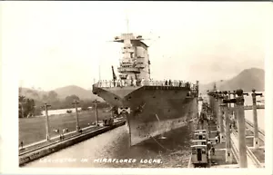 PANAMÁ - BARCO DE VAPOR LEXINGTON EN TREN DE CERRADURAS MIRAFLORES - POSTAL CON FOTO REAL ANTIGUA - Imagen 1 de 2