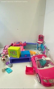 Assorted Barbie Cars Bicycles & More Accessories Lot - Picture 1 of 6
