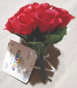 Accesorio de oso de peluche Build a Bear - Muñequera ramo rosas rojas - NUEVO - Imagen 1 de 3
