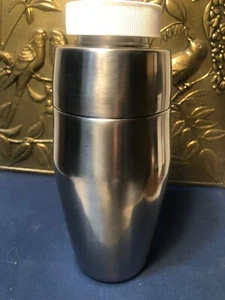 Cocktail Shaker Mixer Silber Metall 9”x3 1/2”Barware - Bild 1 von 5