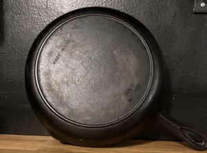 Vtg Unmarked BSR # 8 Cast Iron  10-5/8" Skillet with Heat Ring USA - Picture 1 of 10
