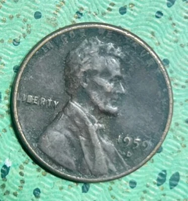 1959 D Lincoln penny error “L” On liberty Or Gone From Rim-Rare US Coin Errors - Image 1 of 2
