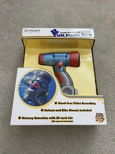 Oregon Scienctific Fun Movie Cam Waterproof Kids Video Camera Camcorder BNIB - Picture 1 of 3