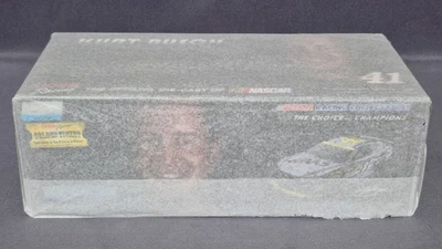 Nuevo en caja 2014 Kurt Busch #41 Haas Automation 500th Start Chevy SS 1/24 Lionel Diecast Foto 1 de 4