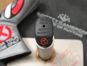 Scotty Cameron Tour Only "BLACK-OUT" Pistolero CIRCLE T Rubber Putter Grip - Bild 1 von 5
